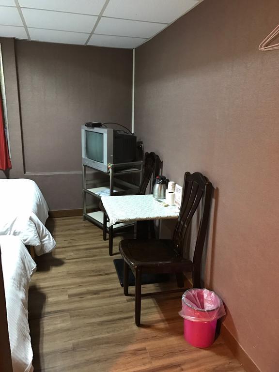 Fly Inn Tajpej Zewnętrze zdjęcie